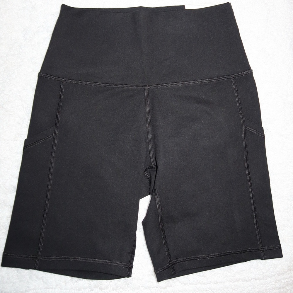 Aerie OFFLINE The Hugger High Rise 7” Inseam Black Biker Shorts